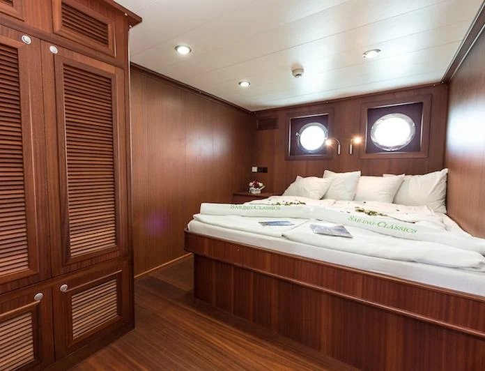 RHEA - photo 4, RHEA yacht charter