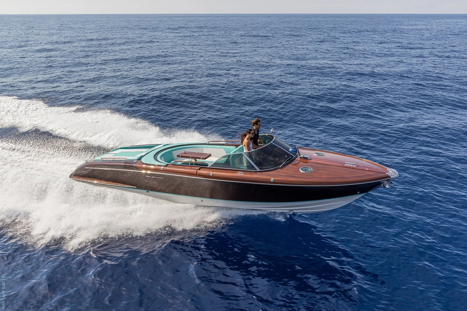 Riva 33 Aquariva Super - photo 4 yacht charter Cannes