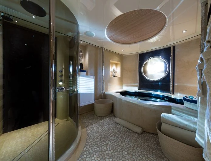 ROMEA - photo 9, ROMEA yacht charter