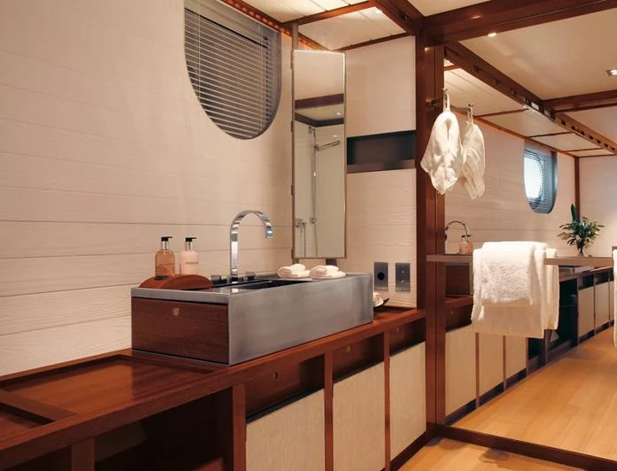 ROSEHEARTY - photo 6, ROSEHEARTY yacht charter