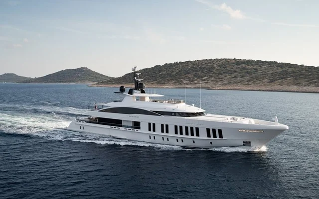 SAMURAI - superyacht for week charter