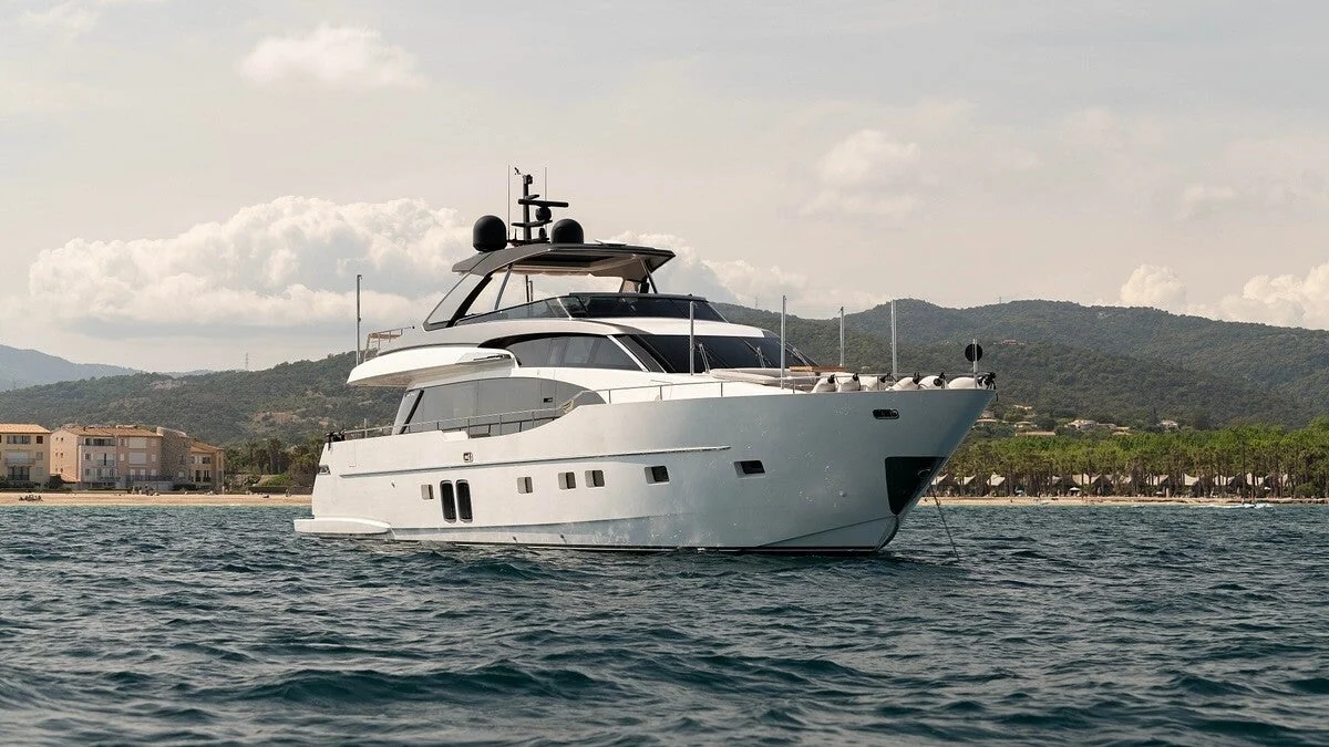 Sanlorenzo SL78 - photo 4 yacht charter Cannes