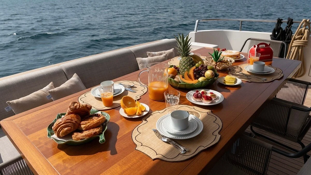 Sanlorenzo SL78 - photo 6 yacht charter Cannes
