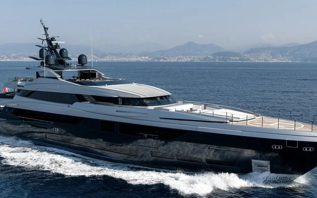 SARASTAR - superyacht for week charter