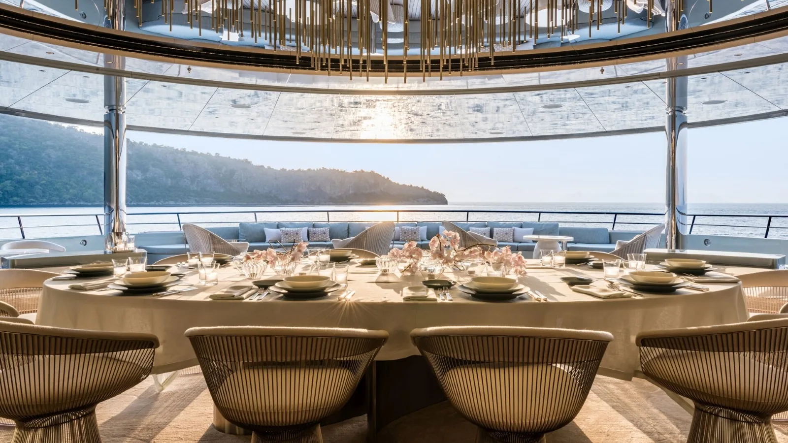 SAVANNAH - photo 19 yacht charter Cannes