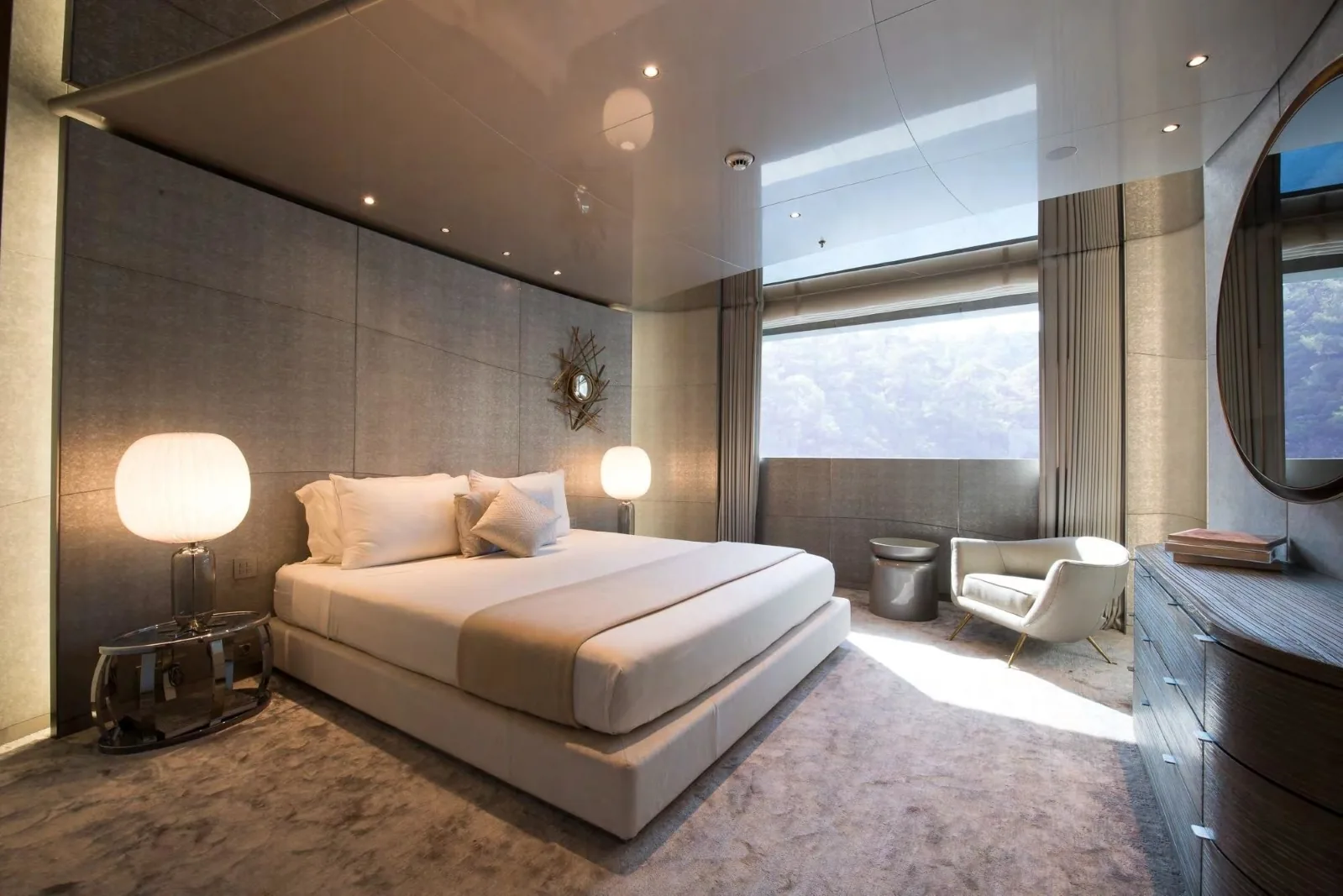 SAVANNAH - photo 36 yacht charter Cannes