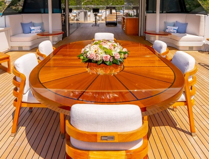 SCOTT FREE - photo 17, SCOTT FREE yacht charter