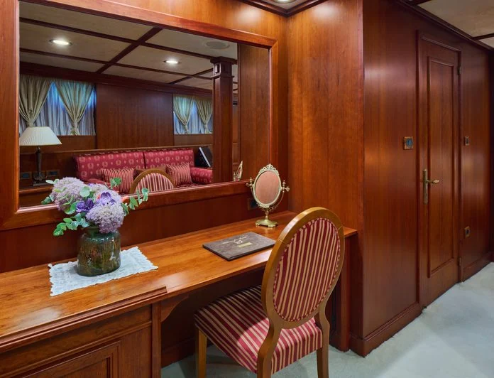 SEAGULL II - photo 4, SEAGULL II yacht charter