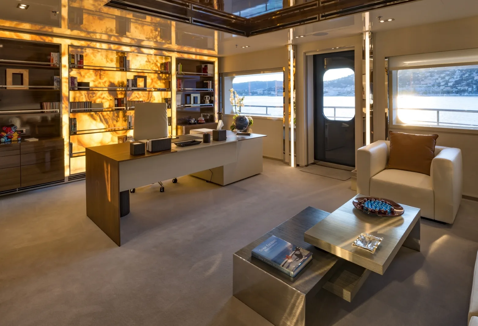 SERENITY - photo 16 location yacht Cannes