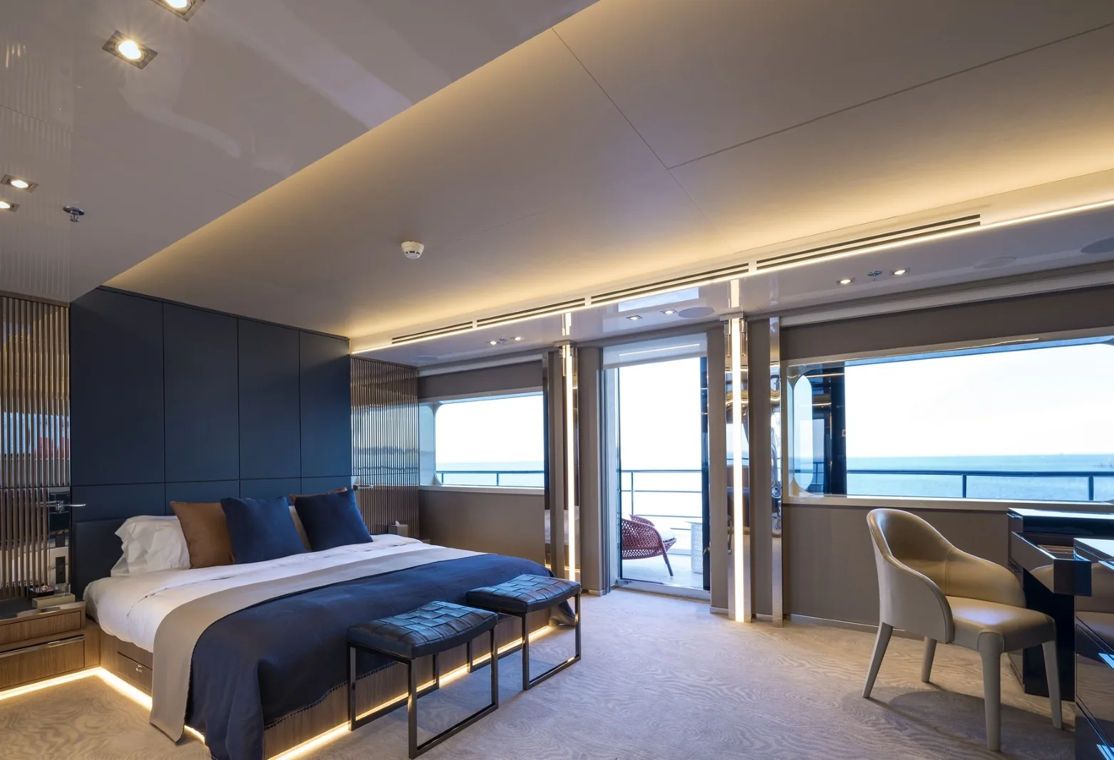 SERENITY - photo 20 location yacht Cannes