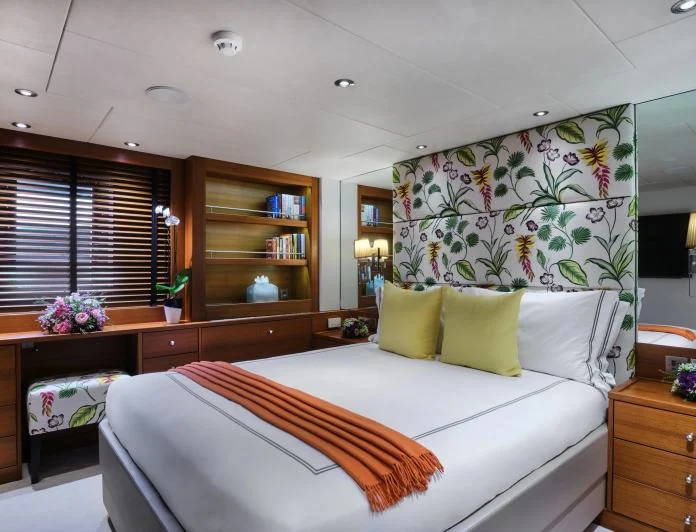 SHAKE N BAKE - photo 4, SHAKE N BAKE yacht charter