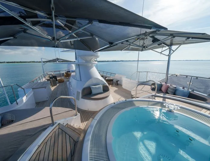 SHAKE N BAKE - photo 7, SHAKE N BAKE yacht charter