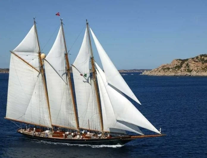 SHENANDOAH OF SARK - photo 1, SHENANDOAH OF SARK yacht charter