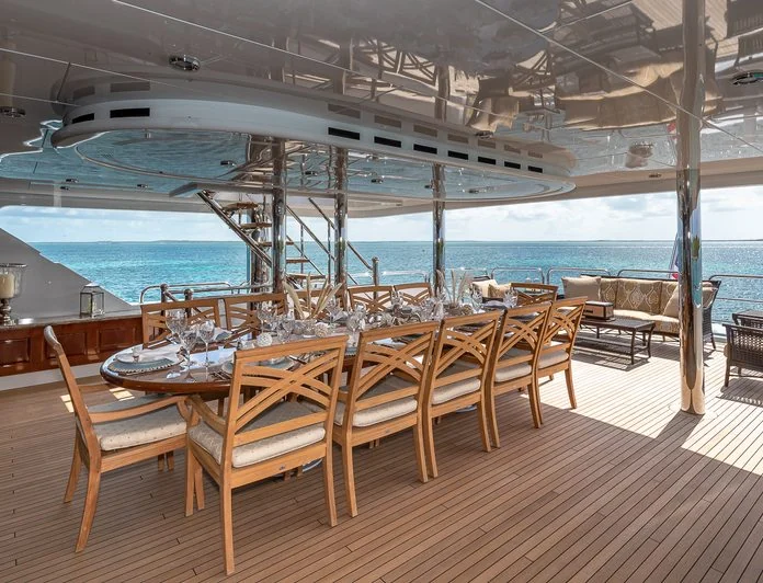 SILVER LINING - photo 13, SILVER LINING yacht charter