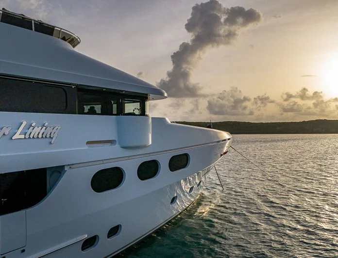 SILVER LINING - photo 16, SILVER LINING yacht charter