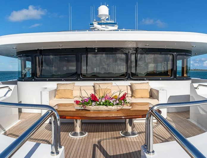 SILVER LINING - photo 17, SILVER LINING yacht charter