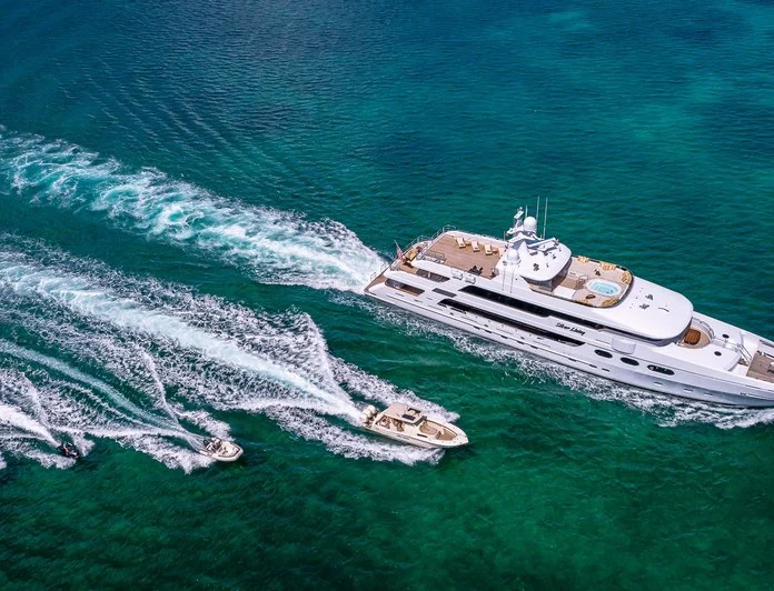 SILVER LINING - photo 20, SILVER LINING yacht charter
