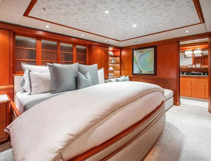 SKYFALL - photo 13, SKYFALL yacht charter