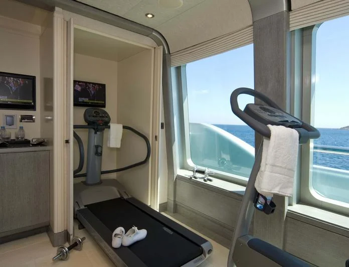 SLIPSTREAM - photo 8, SLIPSTREAM yacht charter