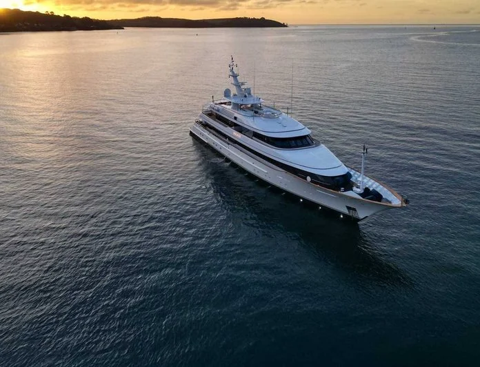 SOLACE - photo 2, SOLACE yacht charter
