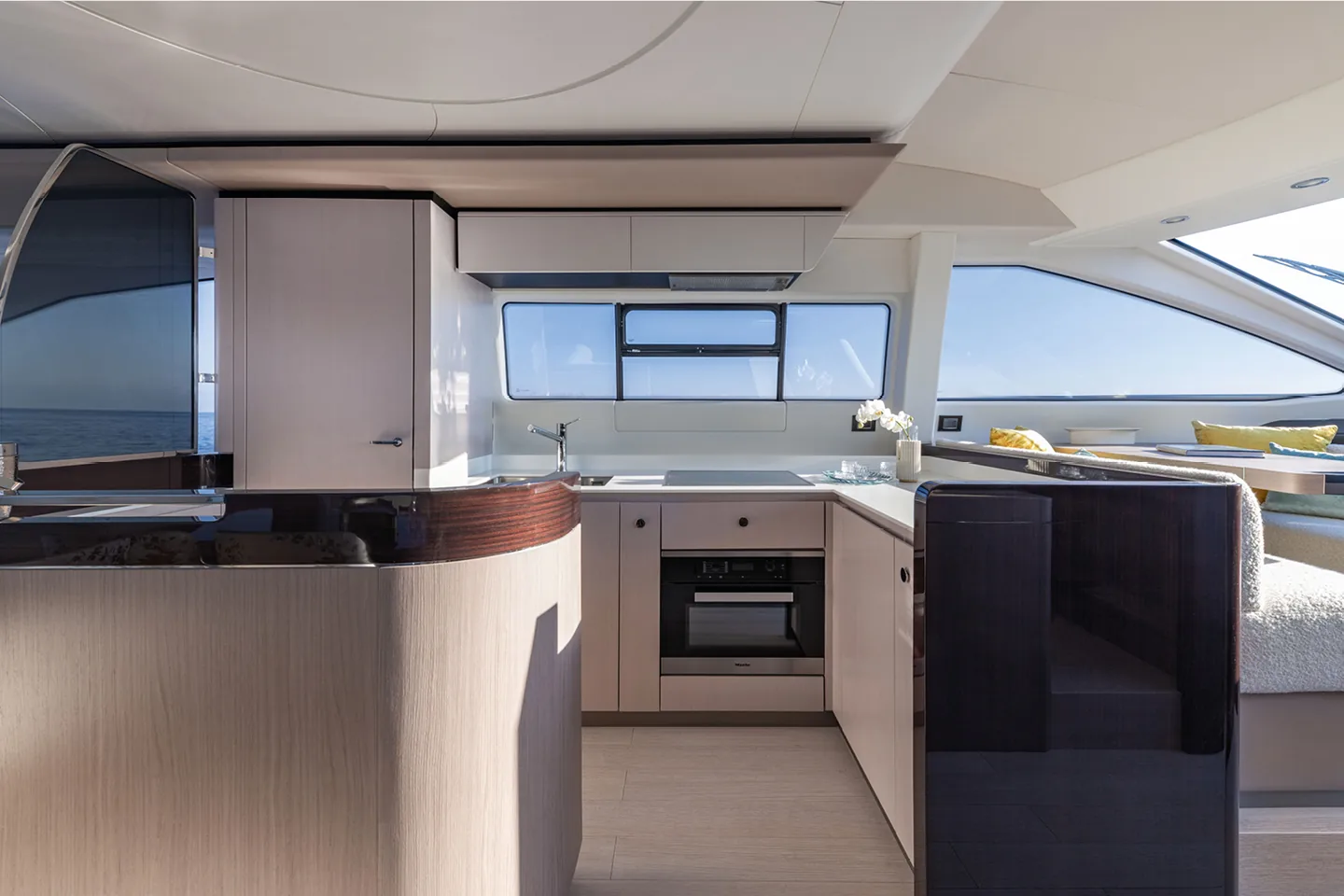 SOLSTICE - photo 25 yacht charter Cannes