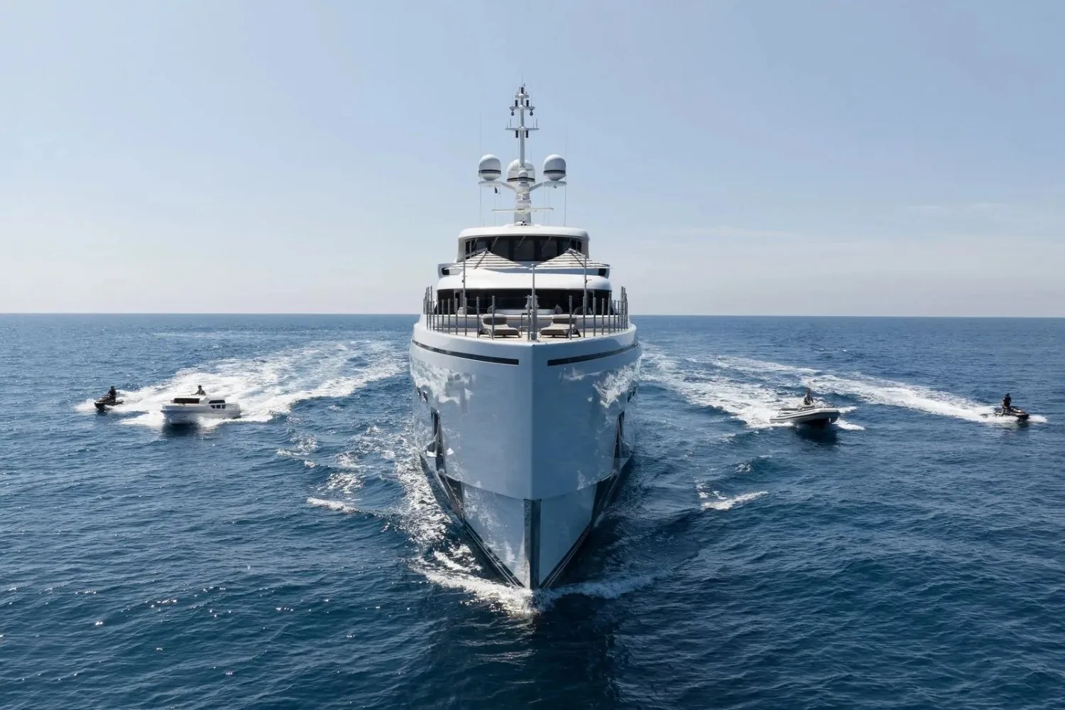 SOUNDWAVE - photo 36 yacht charter Cannes