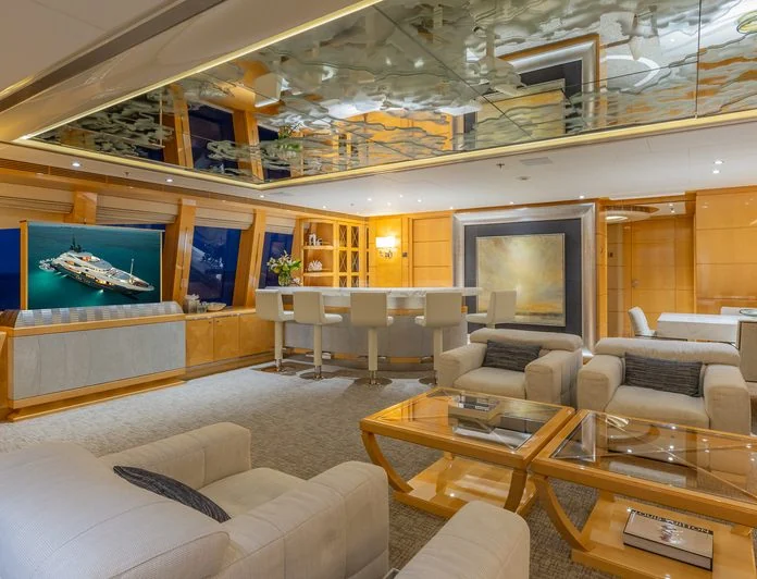 SOUTH - photo 4, SOUTH yacht charter