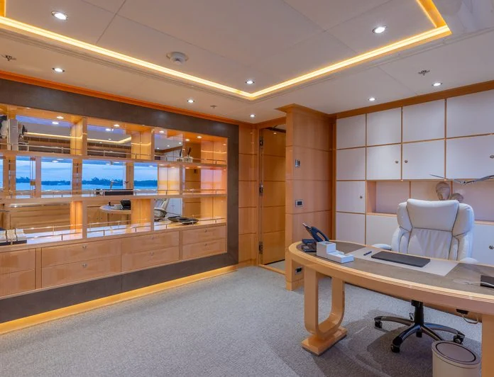 SOUTH - photo 6, SOUTH yacht charter