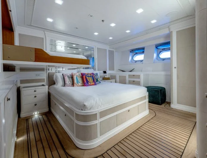 SPIRIT OF THE C'S - photo 7, SPIRIT OF THE C'S yacht charter