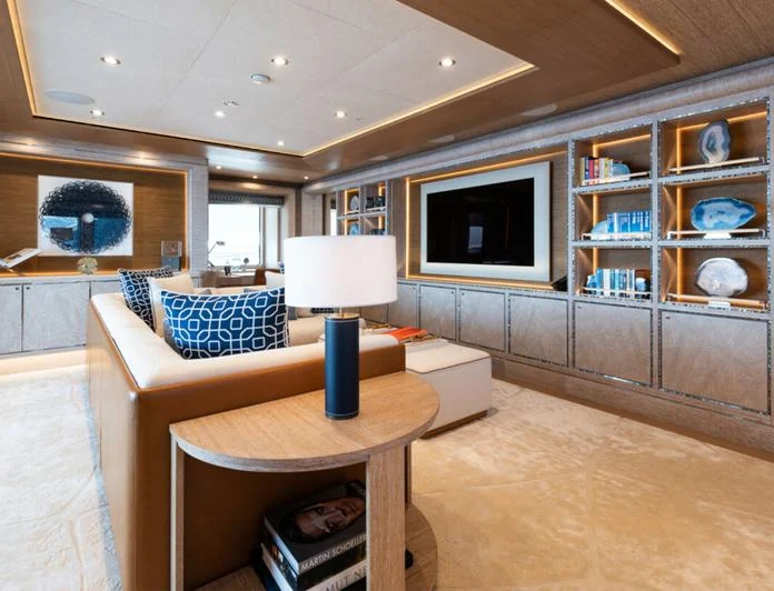 STARBURST IV - photo 11, STARBURST IV yacht charter