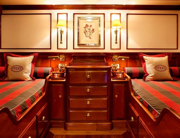 STEEL - photo 9, STEEL yacht charter