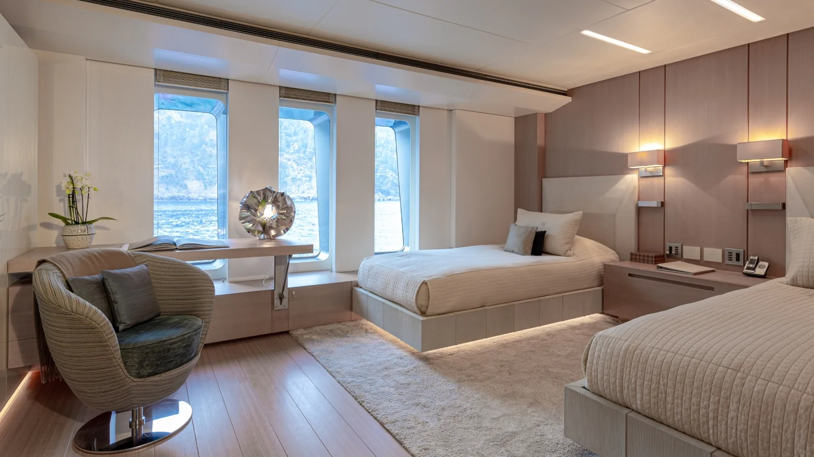 STELLA MARIS - photo 22 yacht charter Cannes