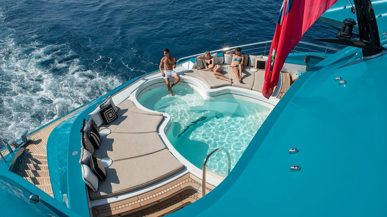 Sunrays - photo 5 yacht charter Cannes