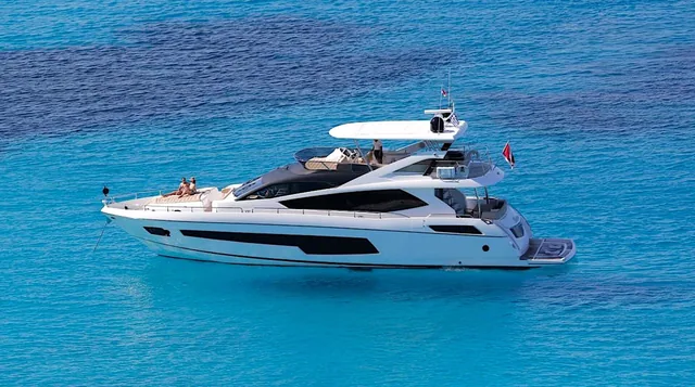 Sunseeker 75 Yacht (SarahLisa) - yacht charter Cannes