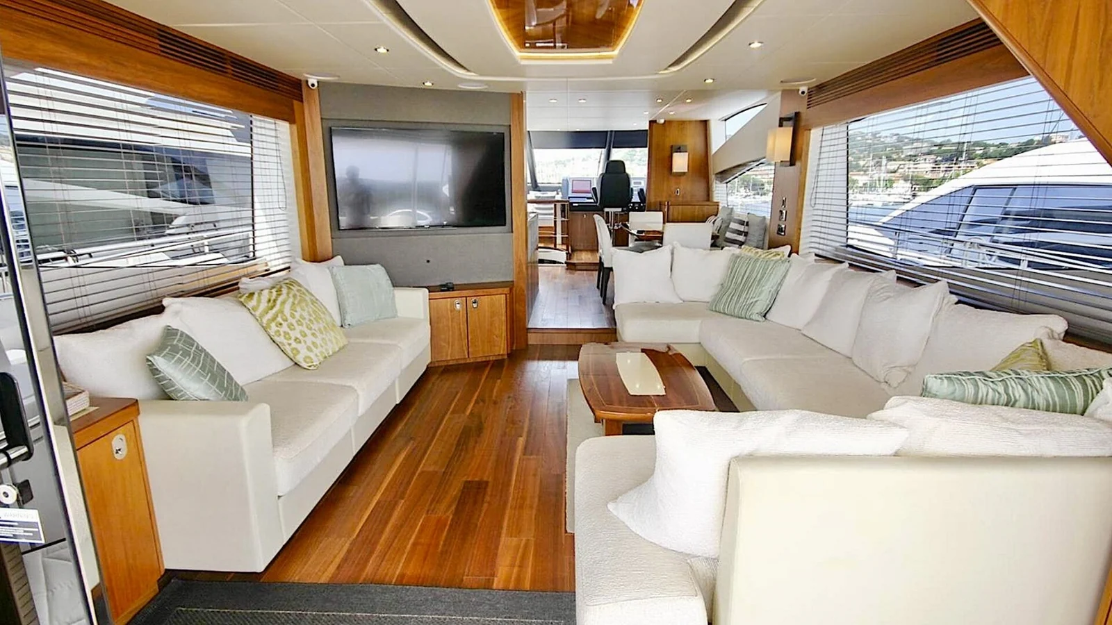 Sunseeker 75 Yacht (SarahLisa) - photo 10 yacht charter Cannes