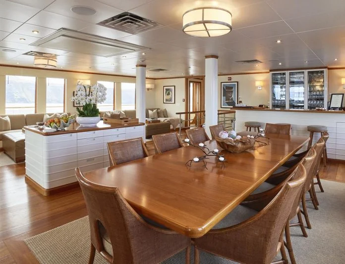 SURI - photo 3, SURI yacht charter