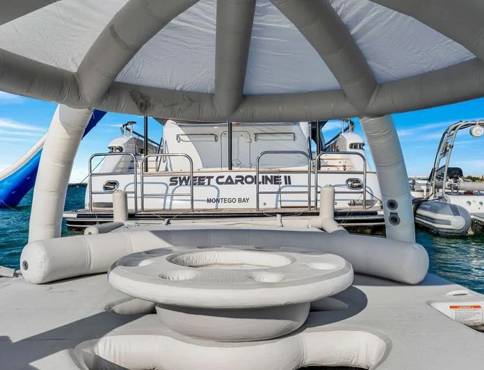 SWEET CAROLINE II - photo 13, SWEET CAROLINE II yacht charter