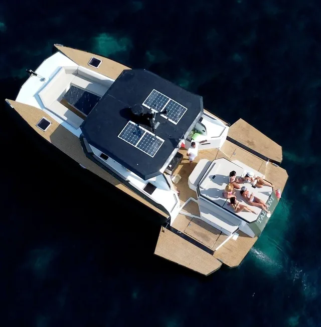 Taliani - yacht charter Cannes