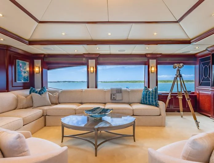 TCB - photo 3, TCB yacht charter
