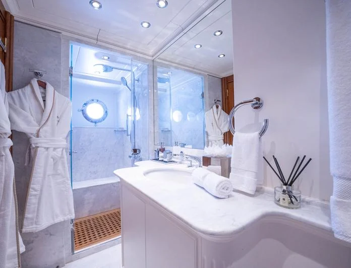 THE LANGLEY - photo 7, THE LANGLEY yacht charter