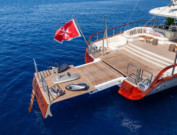 THE LANGLEY - photo 12, THE LANGLEY yacht charter