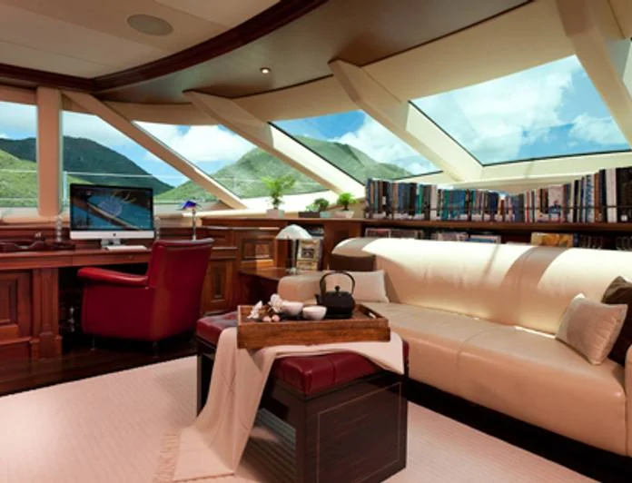 TIARA II - photo 12, TIARA II yacht charter