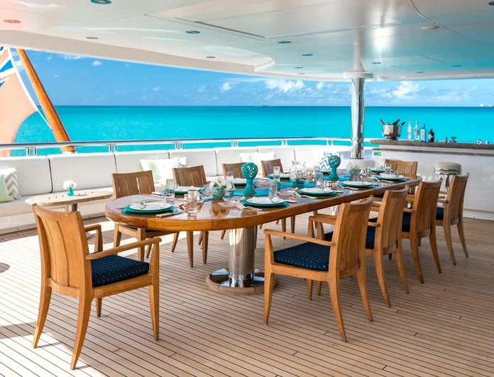 TITANIA - photo 13, TITANIA yacht charter