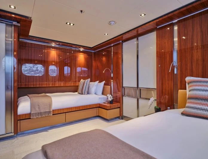 TOTEM - photo 6, TOTEM yacht charter