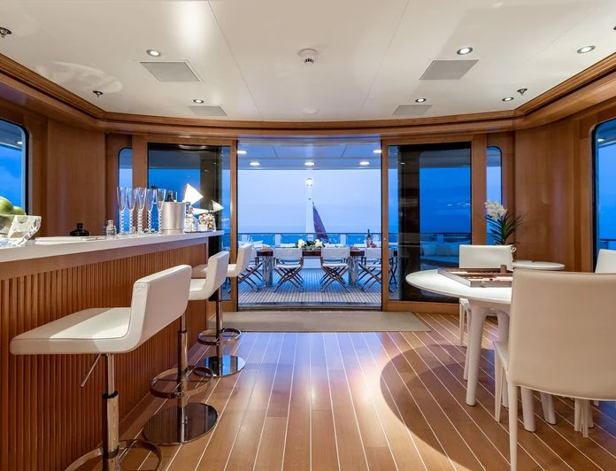 TREEHOUSE - photo 4, TREEHOUSE yacht charter