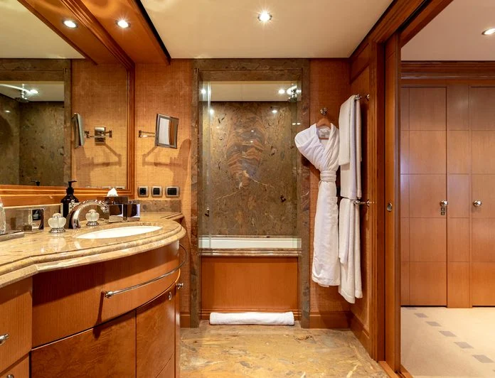 TREEHOUSE - photo 9, TREEHOUSE yacht charter
