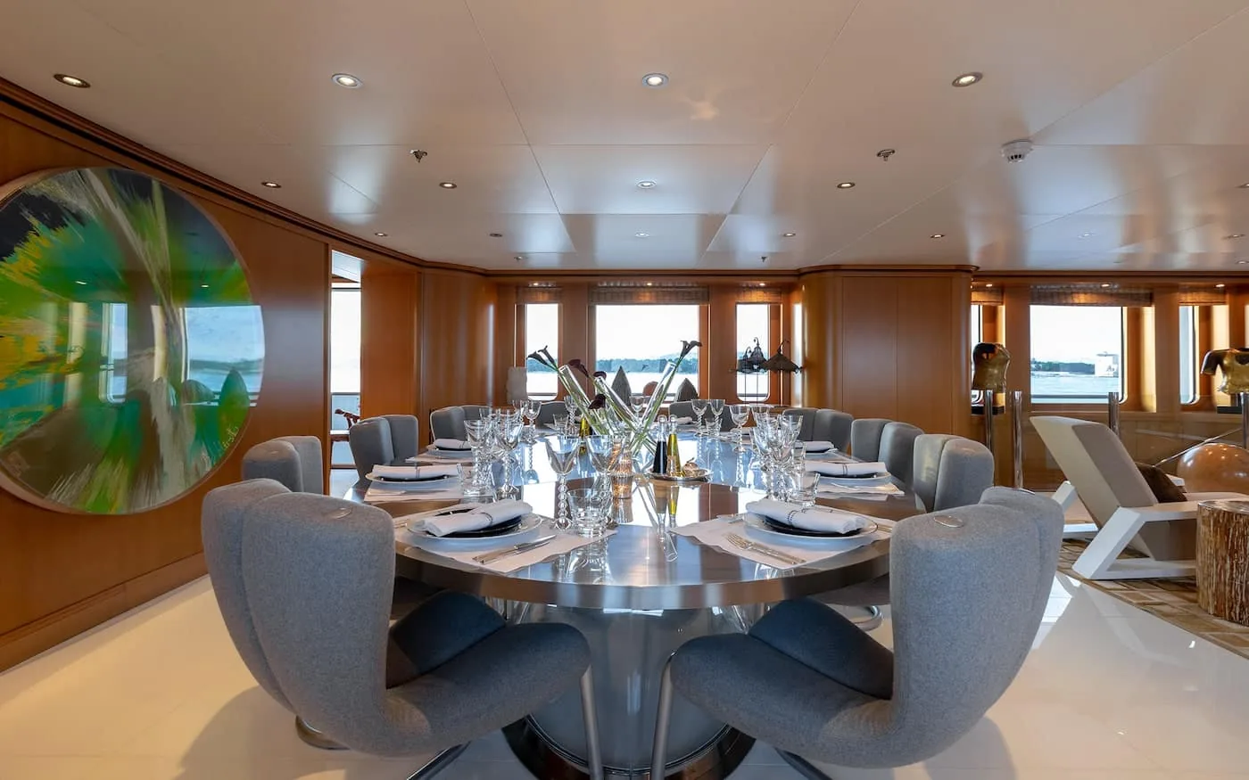 TREEHOUSE - photo 20 yacht charter Cannes