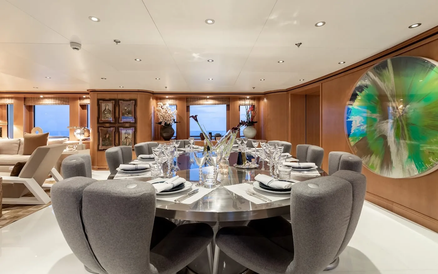 TREEHOUSE - photo 21 yacht charter Cannes
