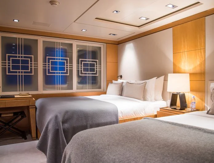 TRIPLE SEVEN - photo 6, TRIPLE SEVEN yacht charter