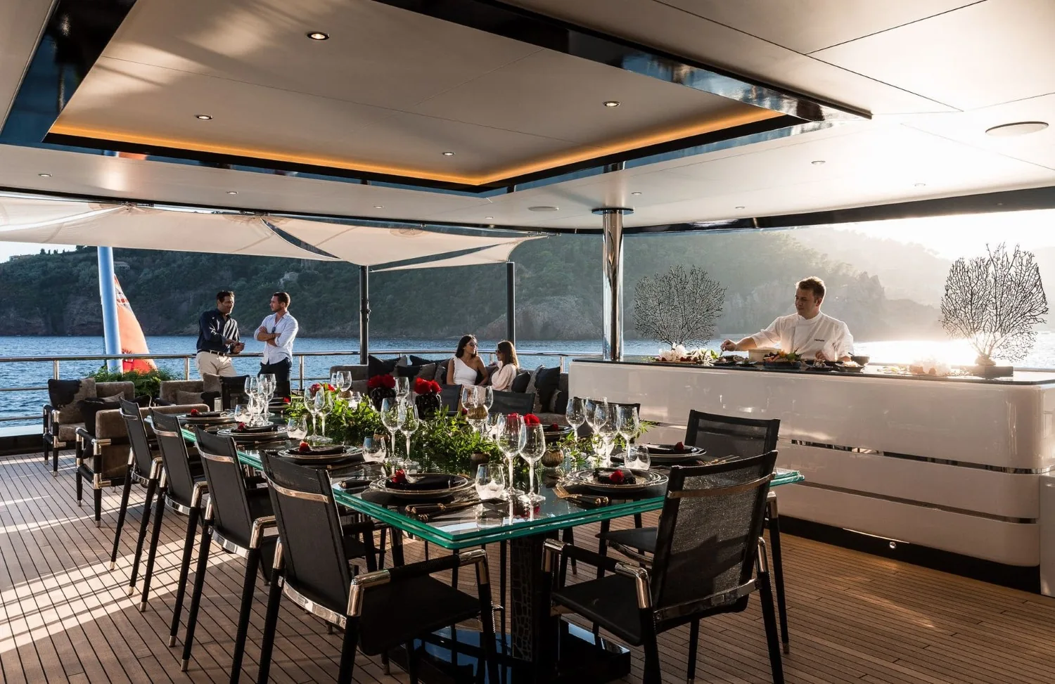 TRIUMPH - photo 15 yacht charter Cannes